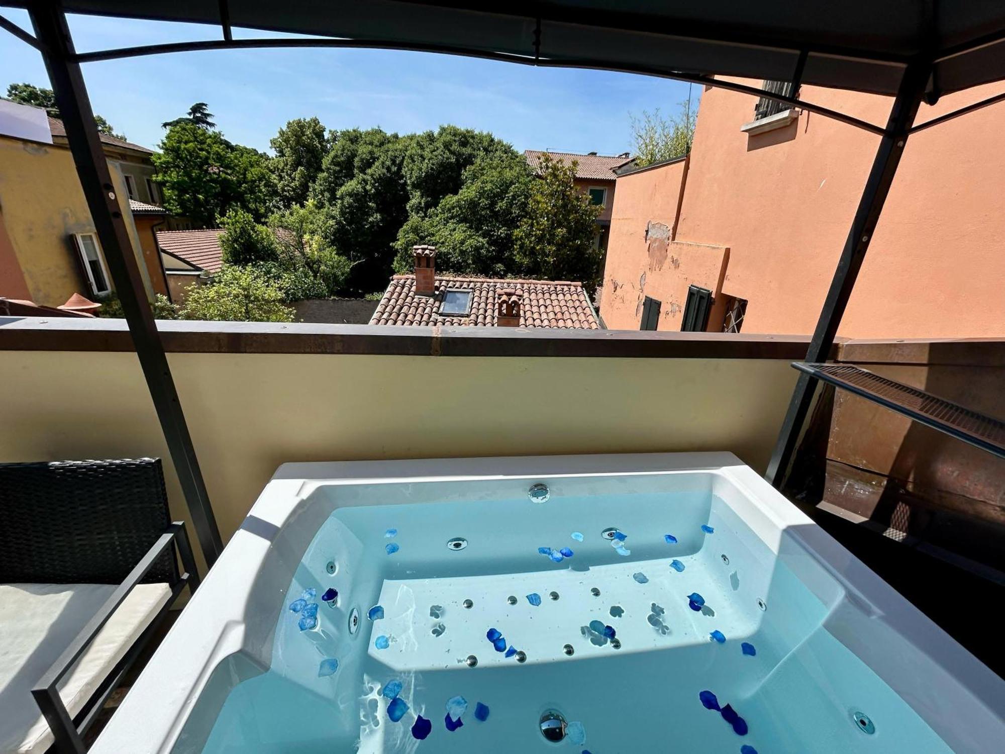 Frassinago Deluxe Suites-Bolognarooms Exterior foto